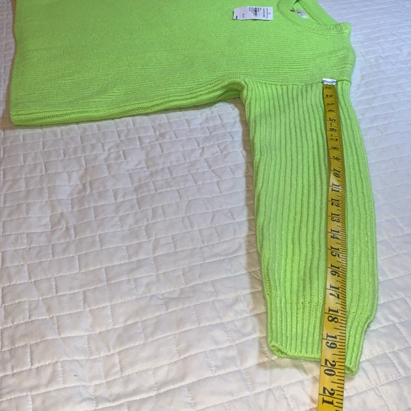 NWT Lou & Grey Cropped Neon Green Cable Knit Sweater, Wool Alpaca Blend, Size M - Picture 12 of 16